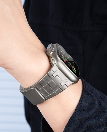 New Chain Magnetic Stainless Steel Band For Apple Watch